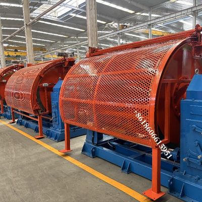 カスタマイズ可能なケーブルストランディングマシン 扭曲方向 S / Z オプション駆動モーター 55KW 直線速度 61m/min